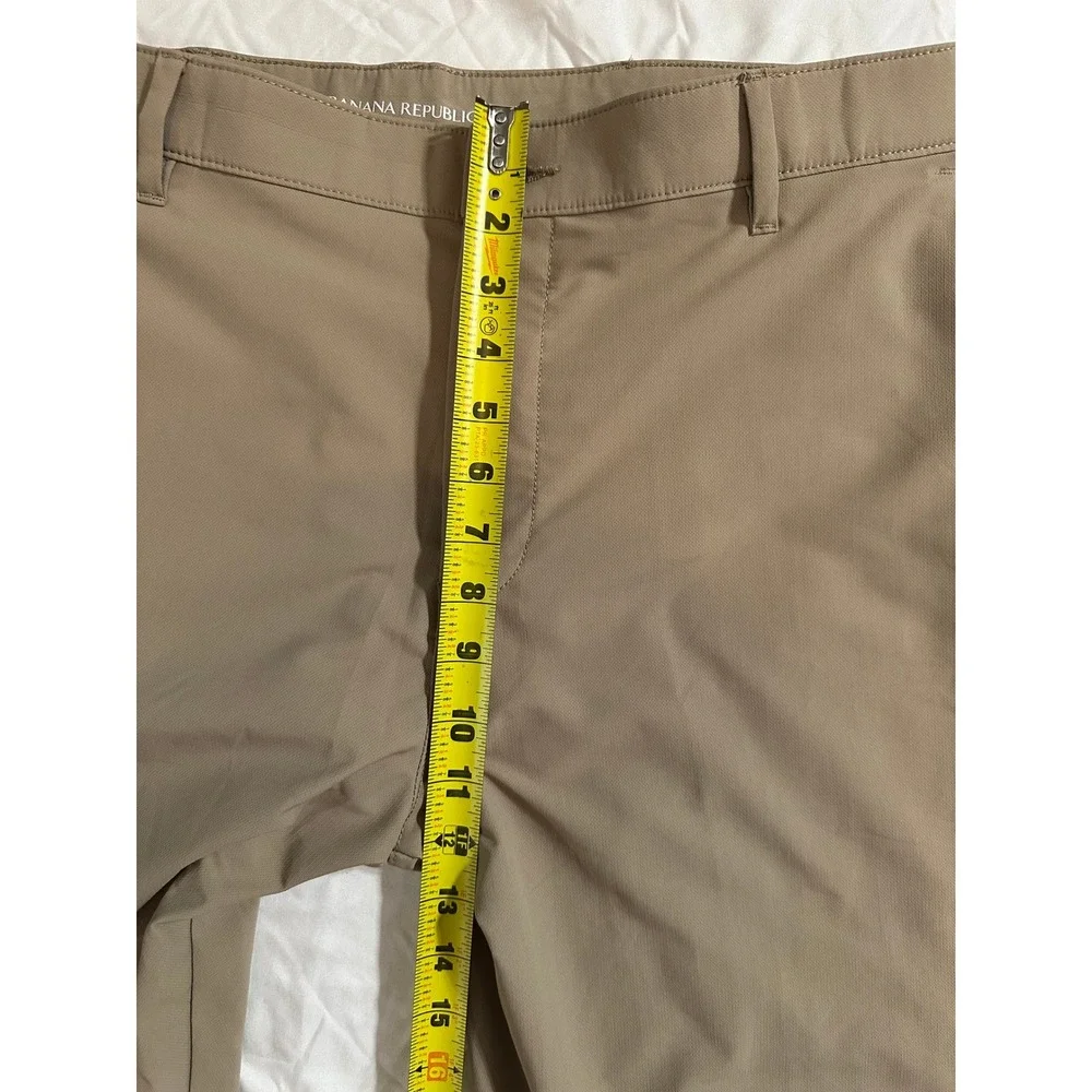 Banana Republic Men's Flat‎ Front Straight Khakis Workwear Size 36 X 30